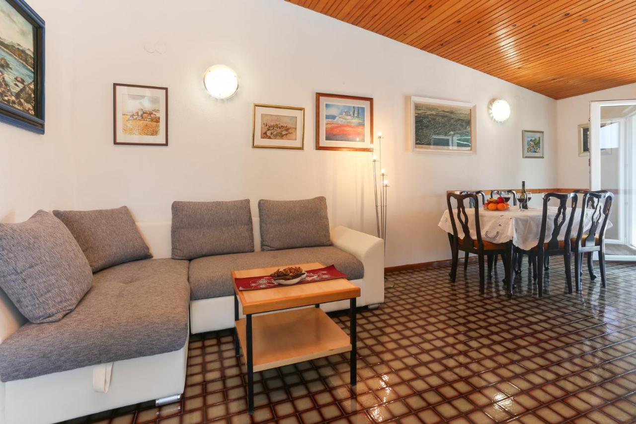 Mavarcica A4 Apartment *